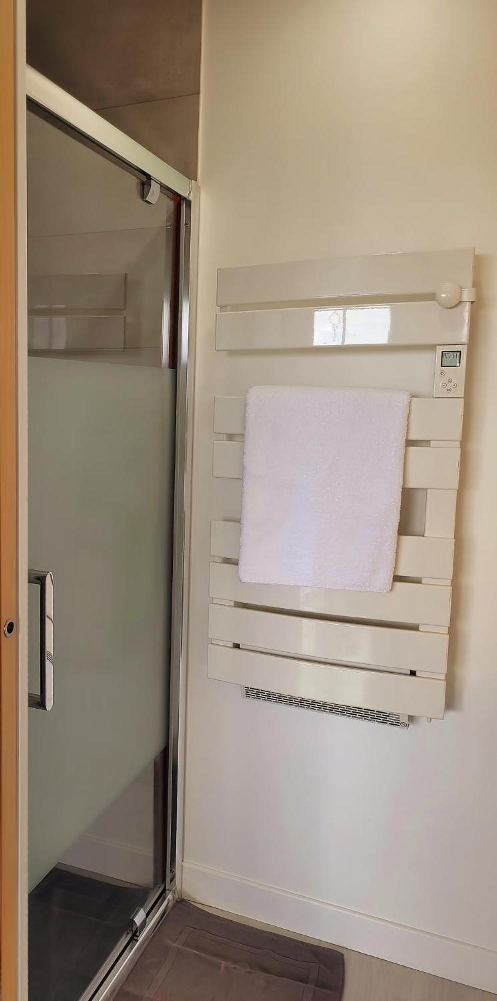 Studio Climatise, Vue Imprenable-Wifi Vence Εξωτερικό φωτογραφία